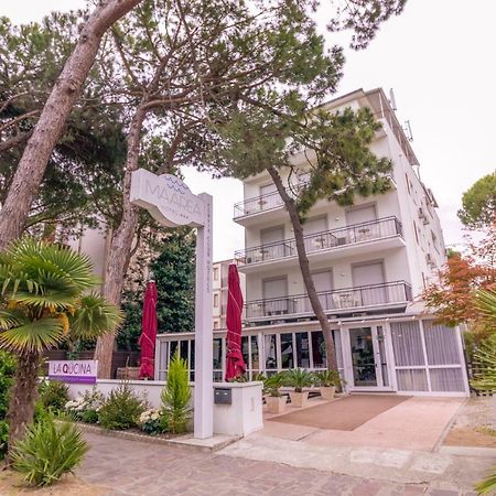 Hotel Maarea 밀라노마리티마 외부 사진